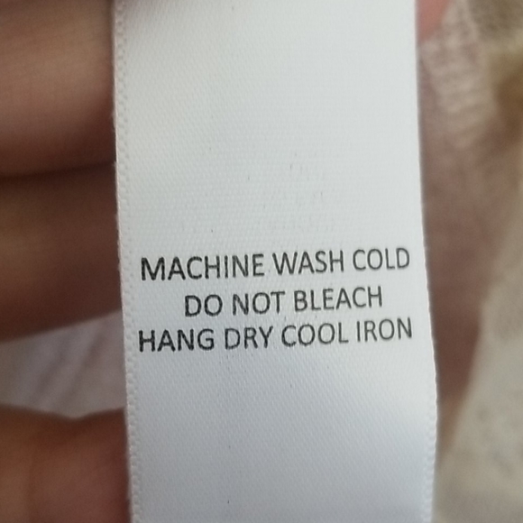 Wrangler Light Weight Sweater with Lace - Picture 10 of 11